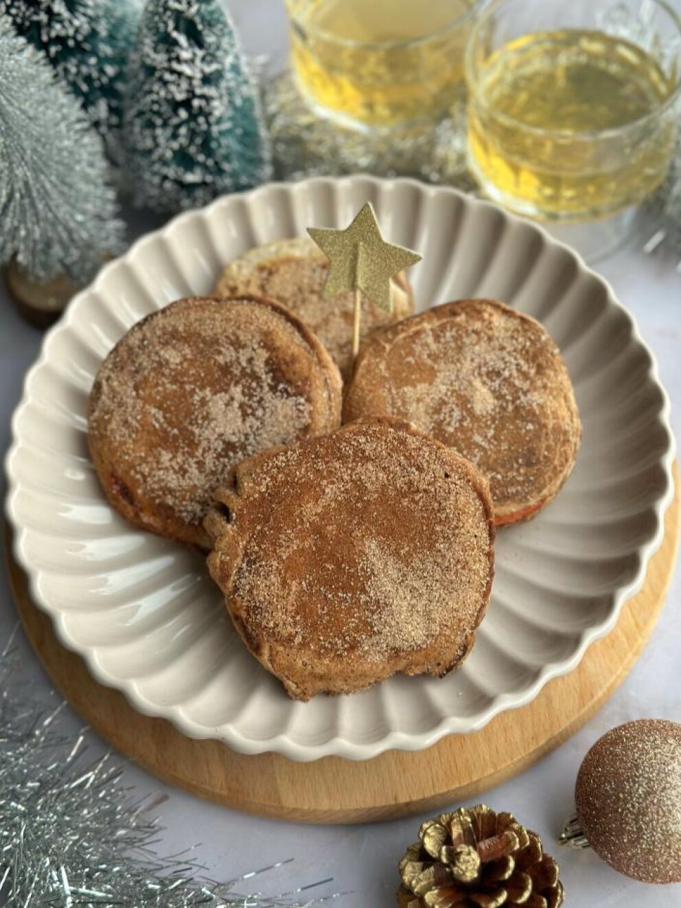 Appelbeignets met amandelspijs