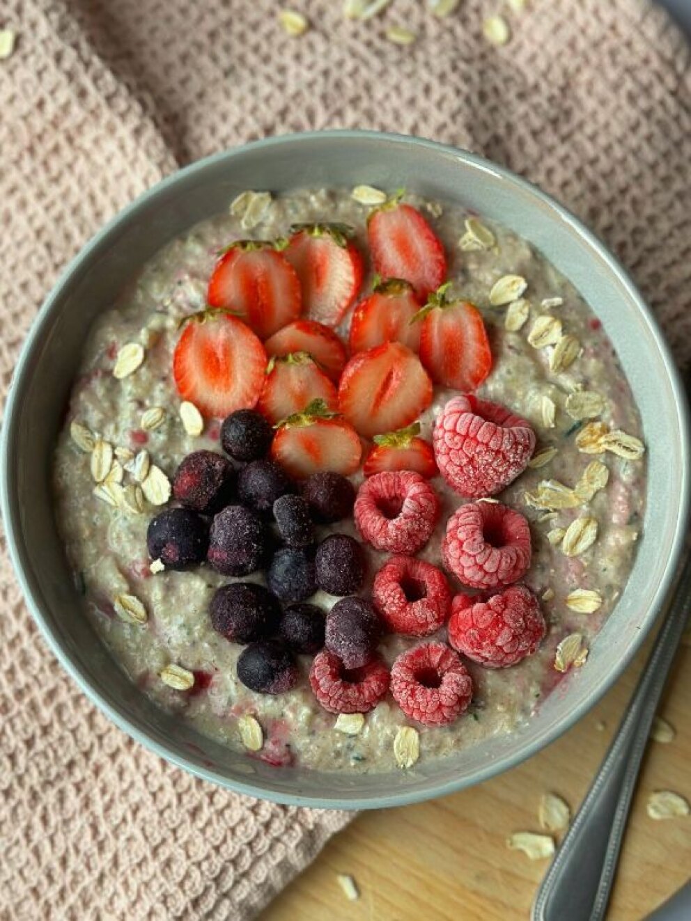 Overnight oats met geraspte courgette