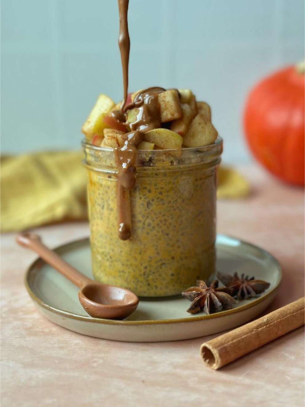 Pumpkin spice chia pudding