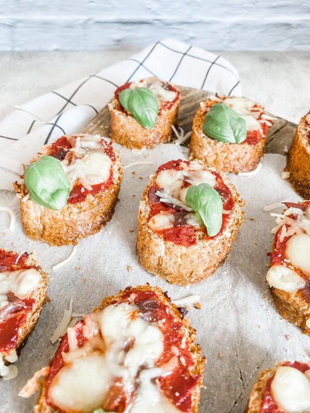 Pizza-bruschetta