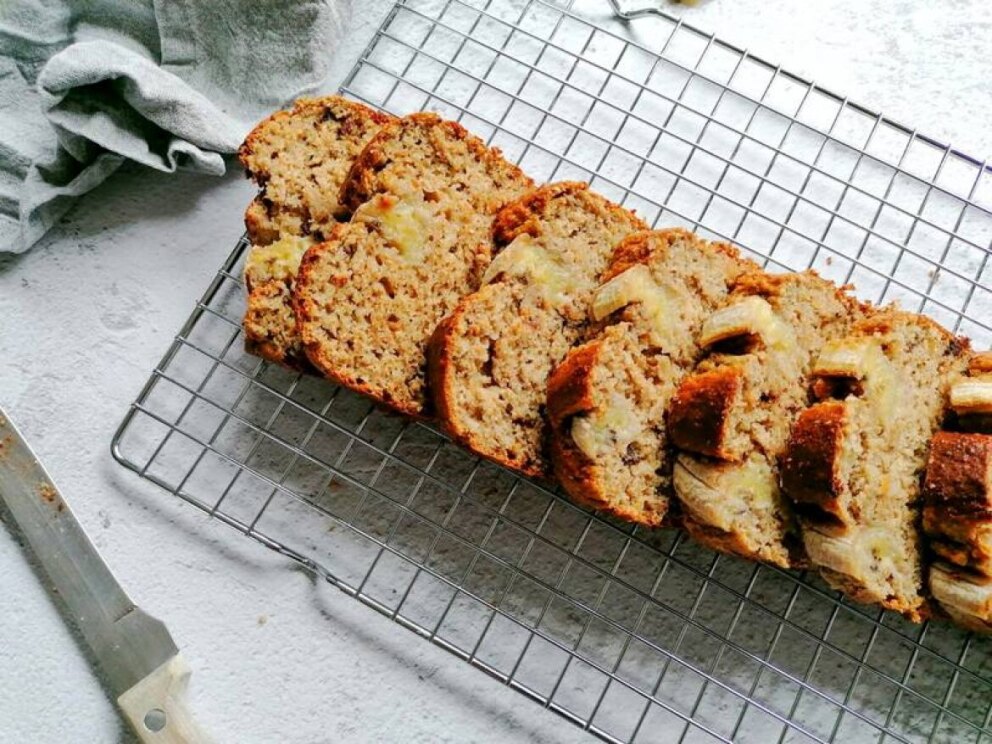 Gezond bananenbrood recept met noten en pure chocolade