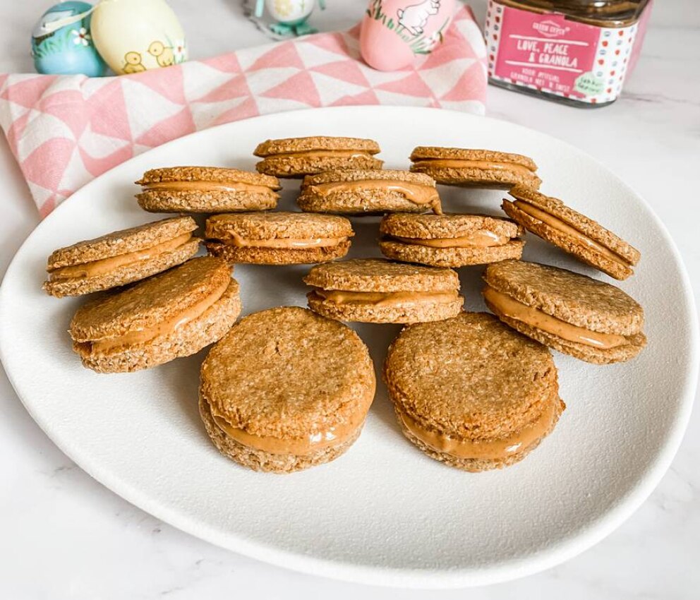 Double peanutbutter cookies