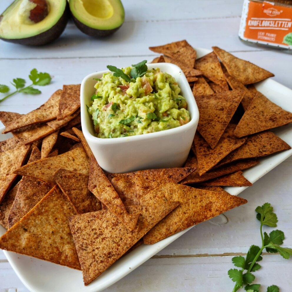 Chips met guacamole