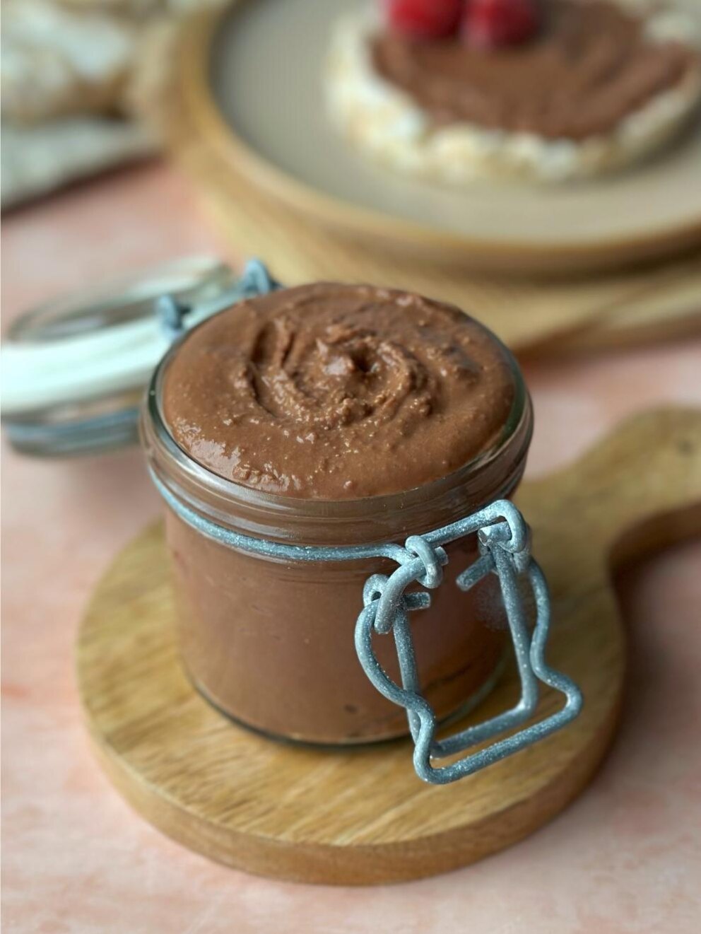 Romige zoete hummus met chocoladesmaak